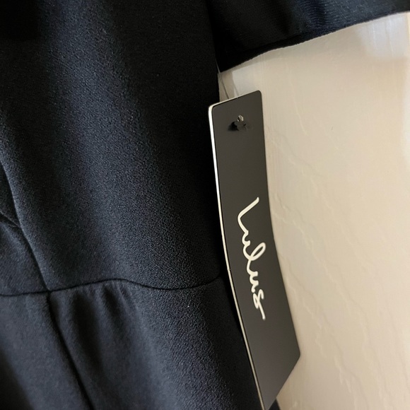 Black off the shoulder gown NWT - Picture 5 of 5